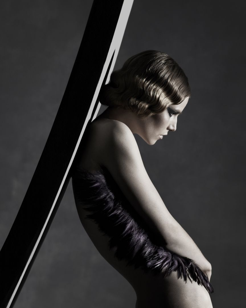 Albert WATSON (*1942, Scotland): Suvi Koponen, New York City – Christophe Guye Galerie