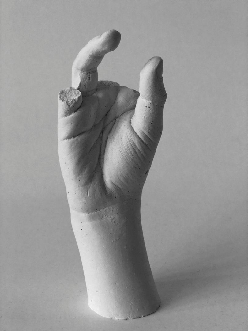 Brigitte LUSTENBERGER (*1969, Switzerland) : Not titled yet, from the series 'A Gaze of One's Own‘ – Christophe Guye Galerie