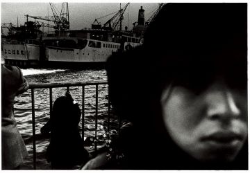 Daido MORIYAMA (*1938, Japan): Strait – Christophe Guye Galerie