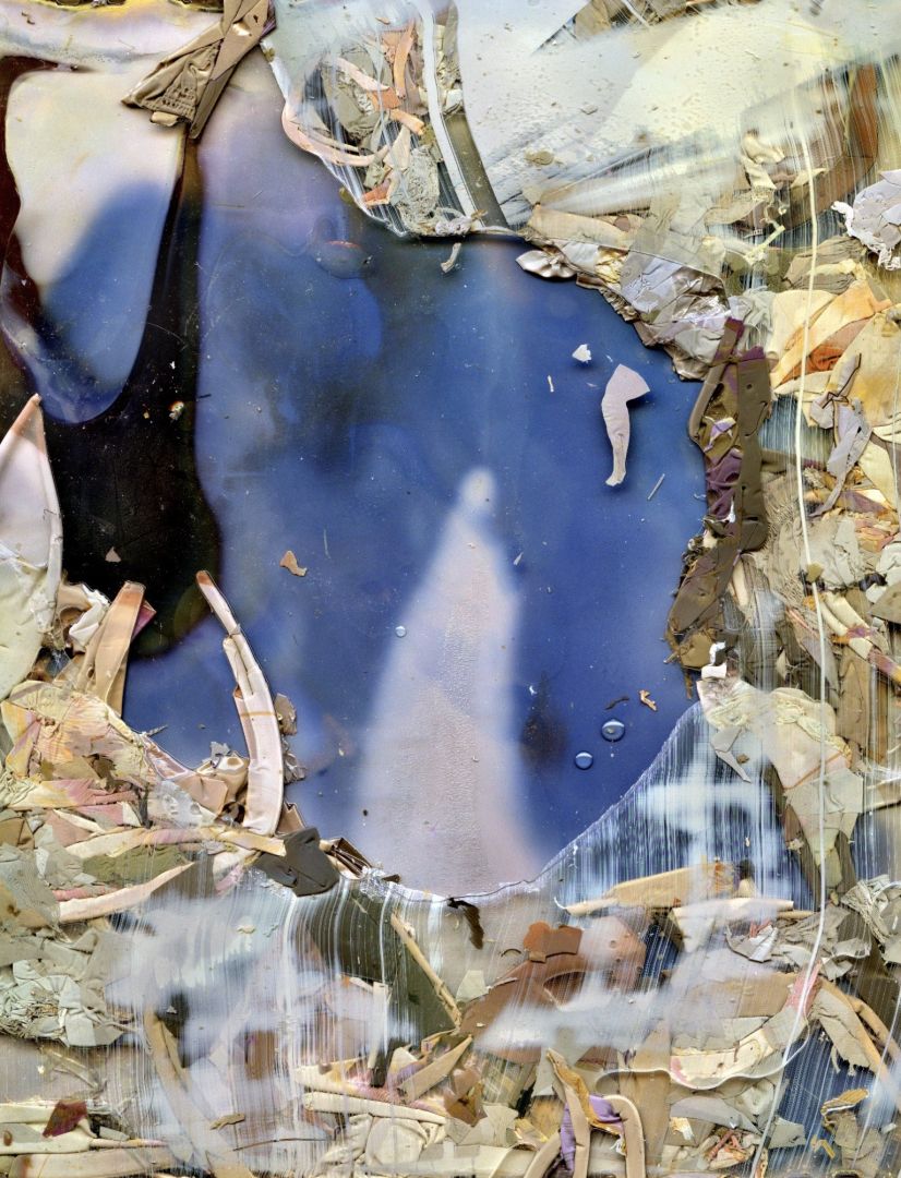 Daisuke YOKOTA (*1983, Japan): Untitled (from the series Sediment) – Christophe Guye Galerie