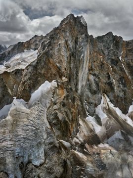 Edward BURTYNSKY (*1955, Canada): Coast Mountains #19, British Columbia, Canada – Christophe Guye Galerie