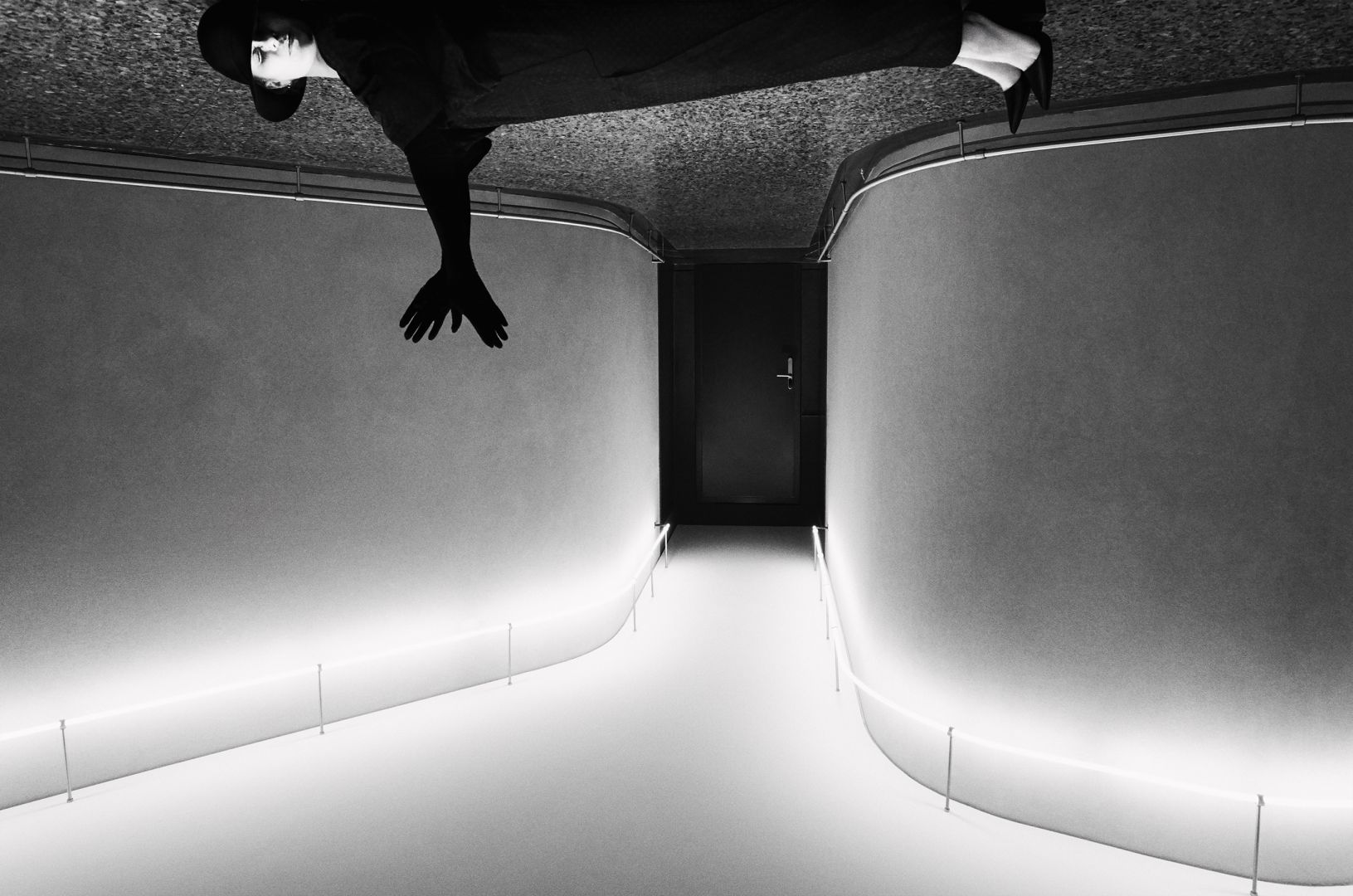 Emma SUMMERTON (*1970, Australia): Hydrea #013 – Christophe Guye Galerie