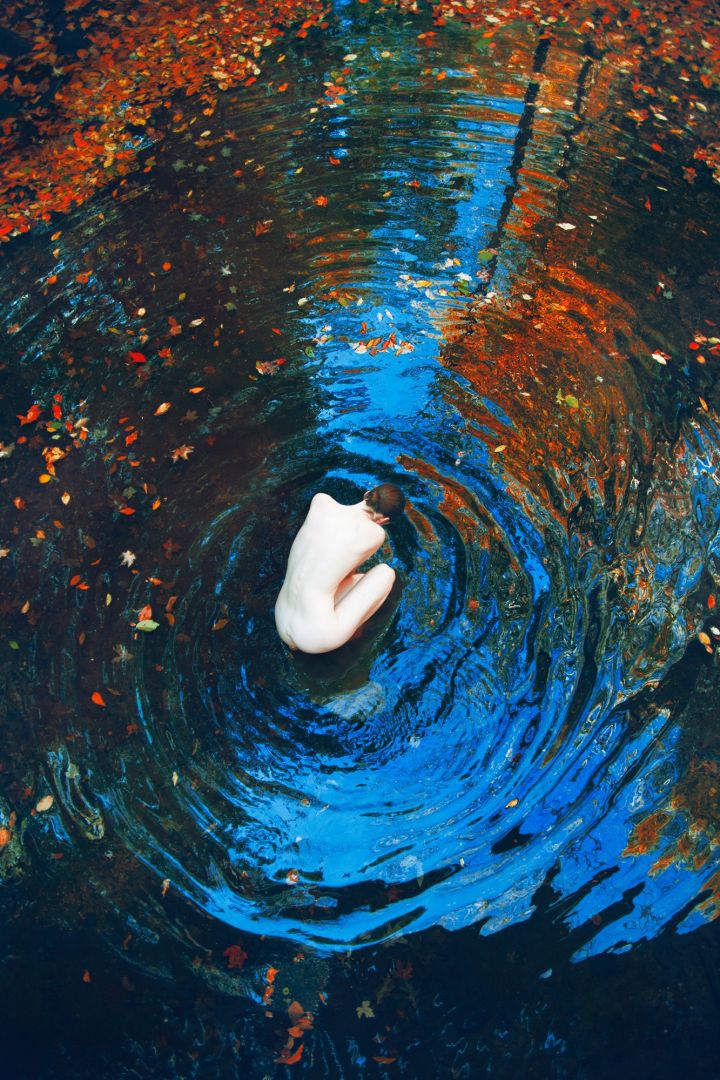 Erik MADIGAN HECK (*1983, United States): Autumn Brook, The Garden – Christophe Guye Galerie