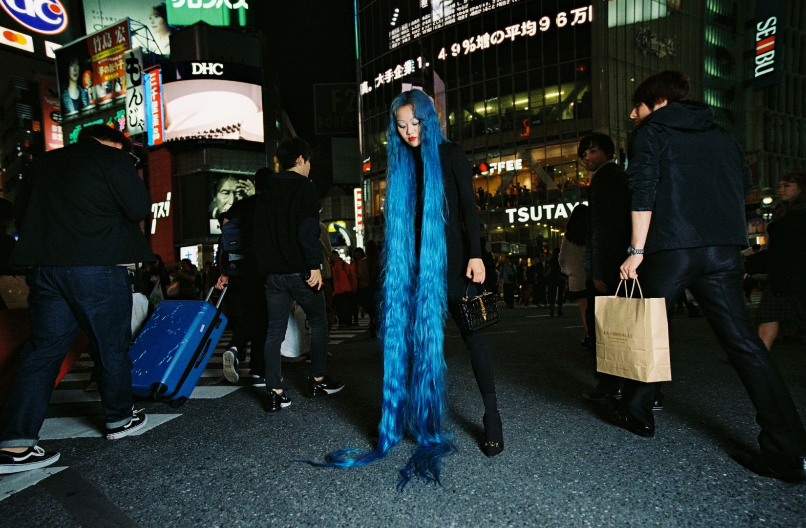 JOHN Yuyi (*1991, Taiwan): A Daily Life in Tokyo 6 – Christophe Guye Galerie