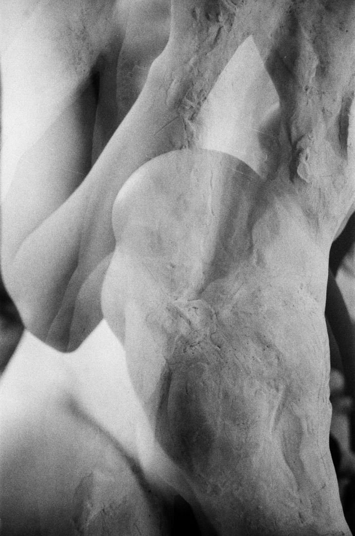 Lina SCHEYNIUS (*1981, Sweden): Untitled (Touching) – Christophe Guye Galerie