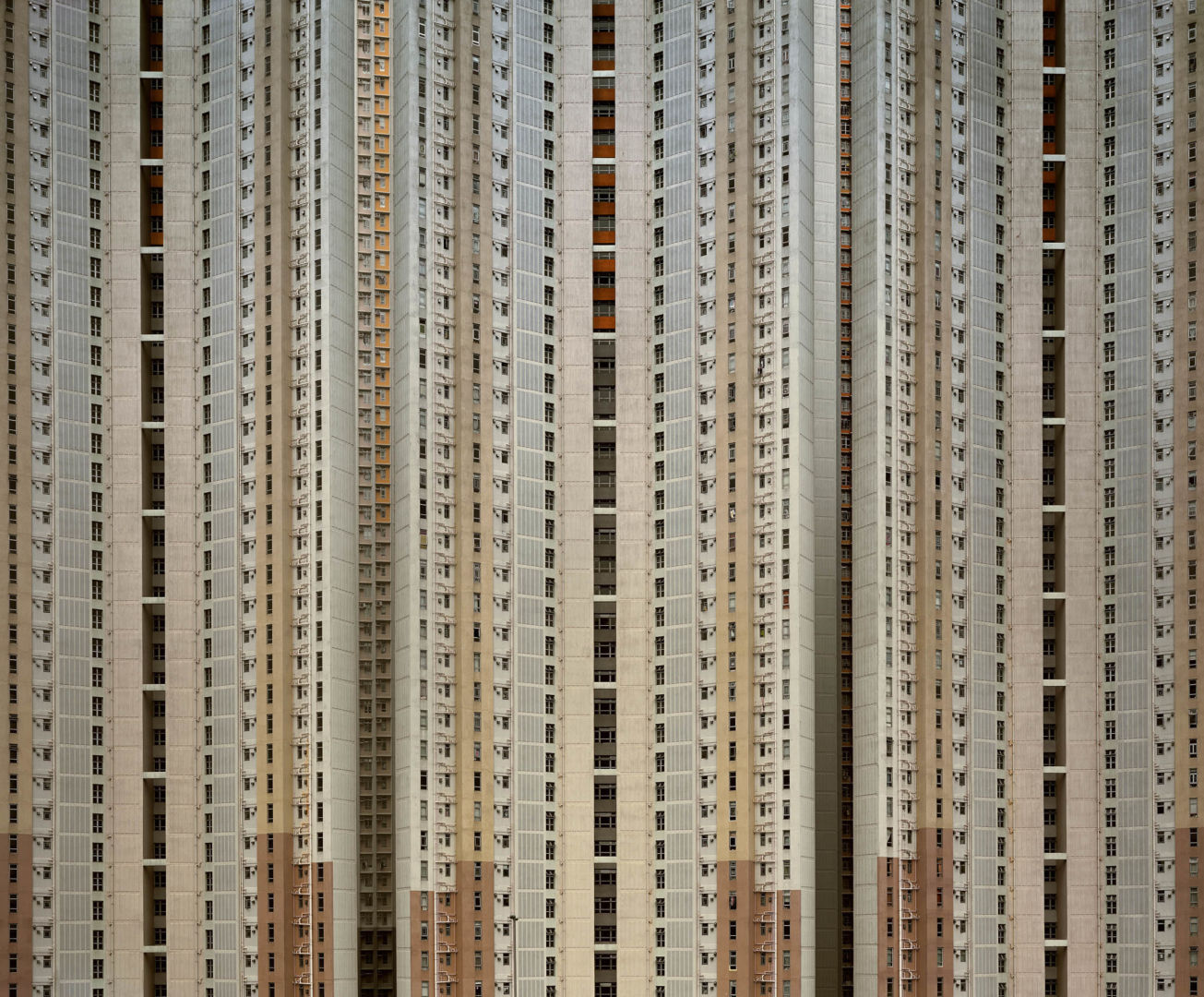 Michael WOLF (1954 – 2019, Germany): Architecture of Density #23 – Christophe Guye Galerie