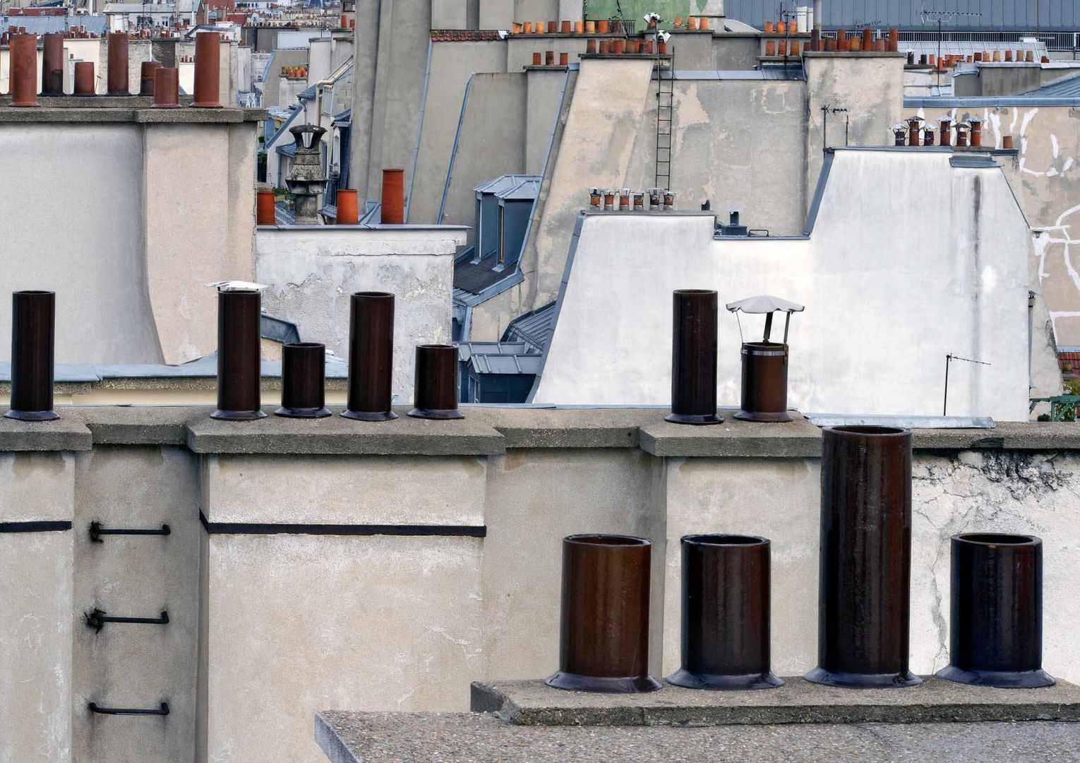 Christophe Guye Galerie Michael Wolf Paris Rooftops 02