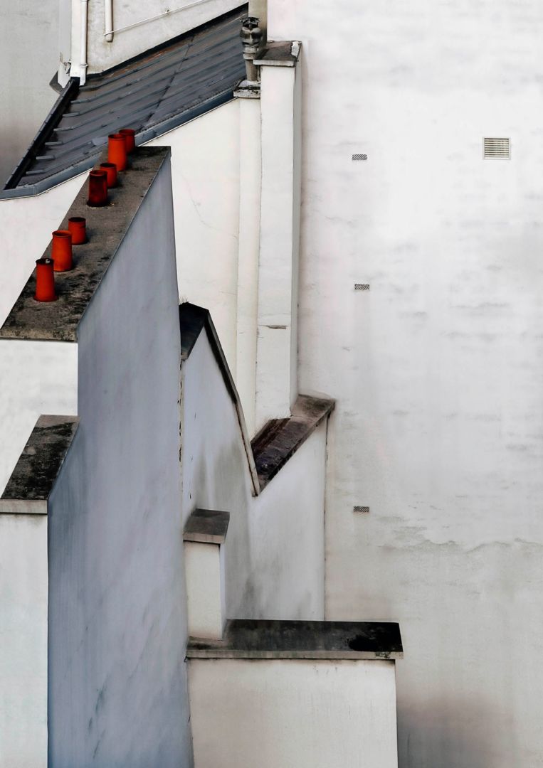 Michael WOLF (1954 – 2019, Germany): Paris Rooftops 07  – Christophe Guye Galerie