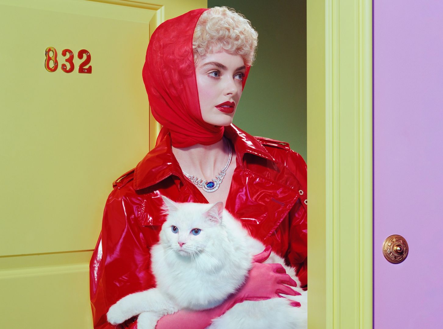 Miles ALDRIDGE (*1964, Great Britain): Doors #4 – Christophe Guye Galerie