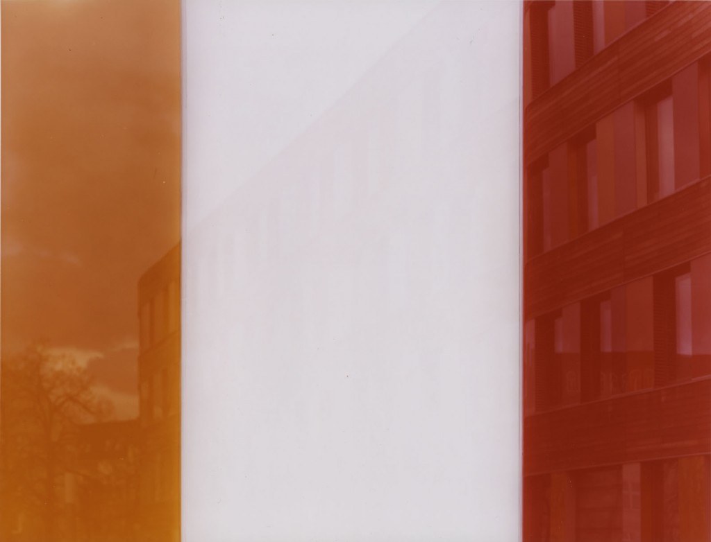 Ola KOLEHMAINEN (*1964, Finland): Mirrors and Windows (Orange, White, Red) – Christophe Guye Galerie