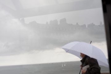Rinko KAWAUCHI (*1972, Japan): Untitled, from the series ‚murmuration‘ – Christophe Guye Galerie