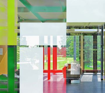 Stéphane COUTURIER (*1957, France): Zurich – Le Corbusier Pavillion #3 – Christophe Guye Galerie