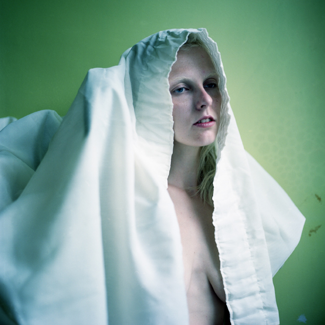 Ayaka YAMAMOTO (*1983, Japan): Untitled, Nous n'irons plus au bois – Christophe Guye Galerie