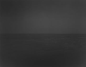 Hiroshi SUGIMOTO (*1948, Japan): (357) Ionian Sea, Santa Cesarea – Christophe Guye Galerie