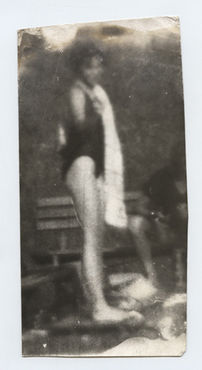 Miroslav Tichy: Untitled, MT Inv. No 15-2-167 – Christophe Guye Galerie