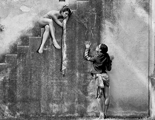 Noritoshi HIRAKAWA (*1960, Japan): Rebeca and Ana – Christophe Guye Galerie