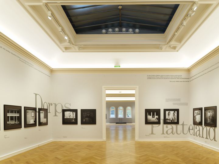 THE PLACE OF THE MIND Roger Ballen - Retrospektive – Christophe Guye Galerie