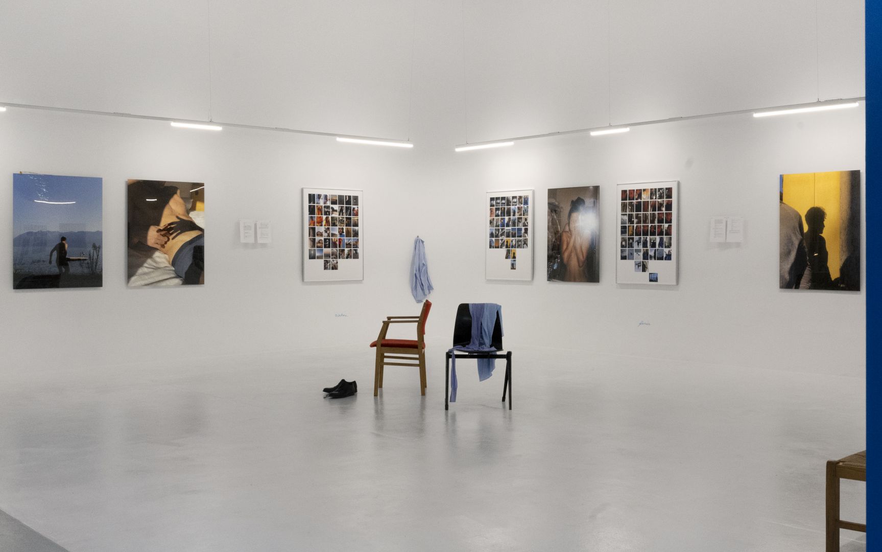 Christophe Guye Galerie Karla Hiraldo Voleau Another Love Story In Warsaw Ausstellungsansicht 9