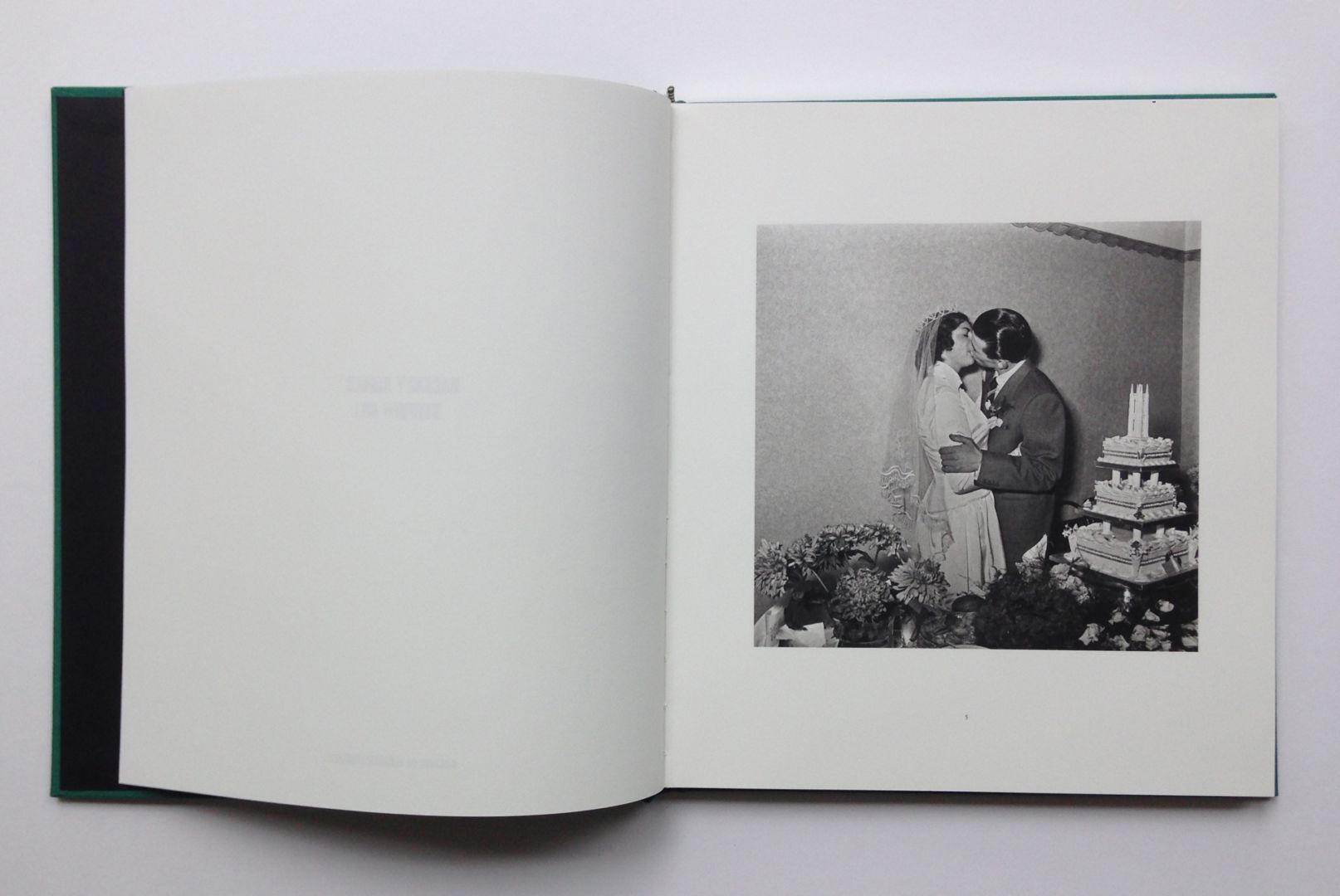 Stephen Gill – Hackney Kisses